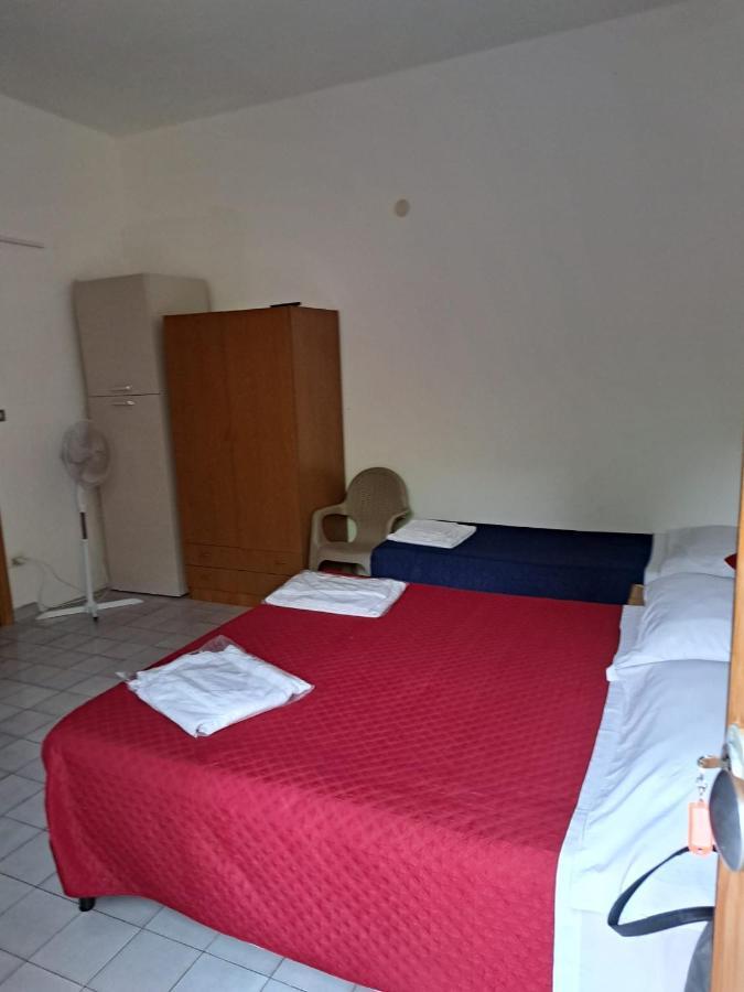 Terras Bed & Breakfast Палинуро Екстериор снимка